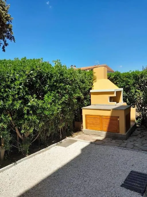Casa Gioia Apartamento Olbia 0*,  Itália